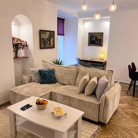 Apartman Residences